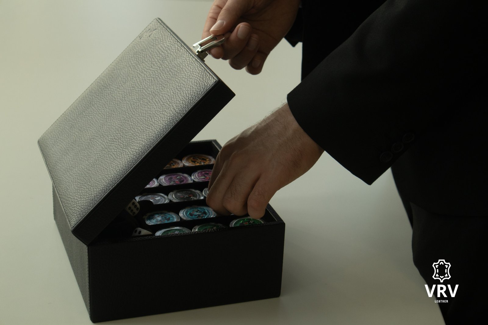 estuche personalizado poker en piel